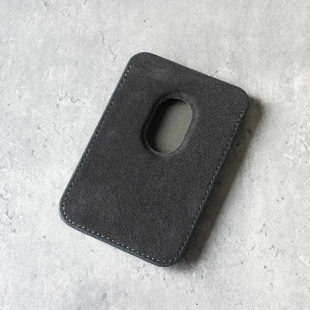 MagSafe ALCANTARA Card Holder